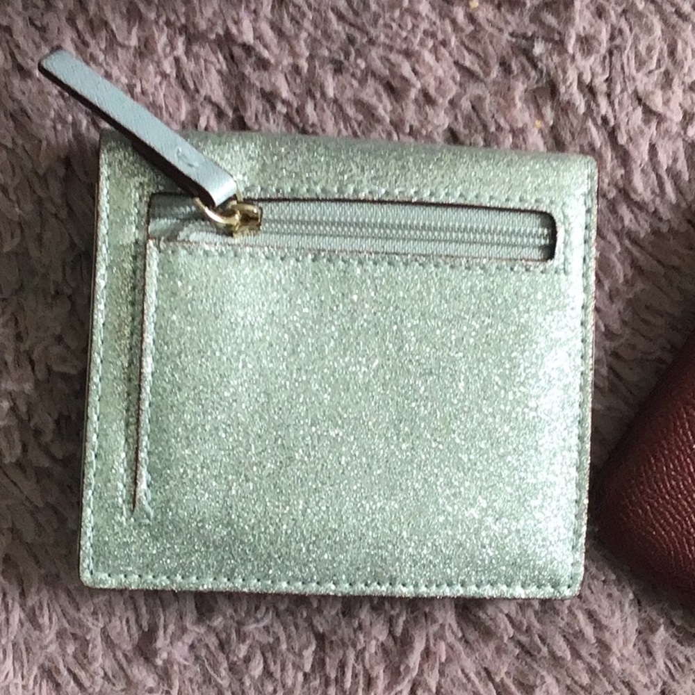Wallet - Picture 2 of 4